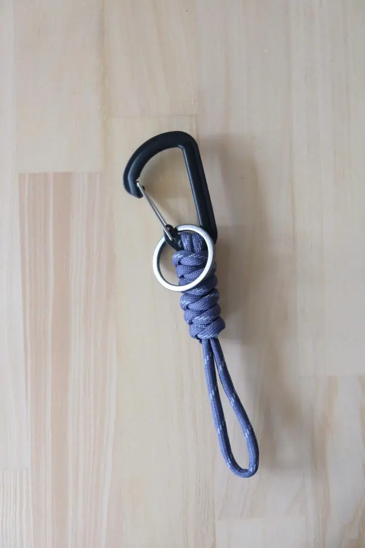パラコードカラビナキーホルダー