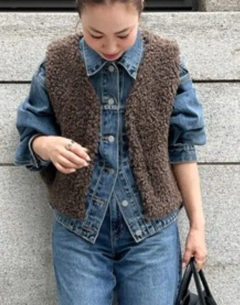 loverara.loverara selectフェイクファーベスト