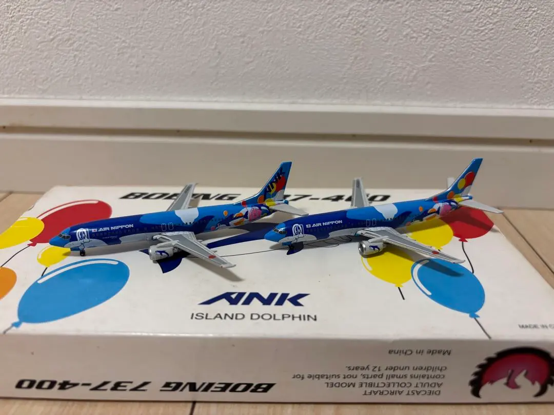 phoenix 1/400 Boeing 737-400 アイランドドルフィン