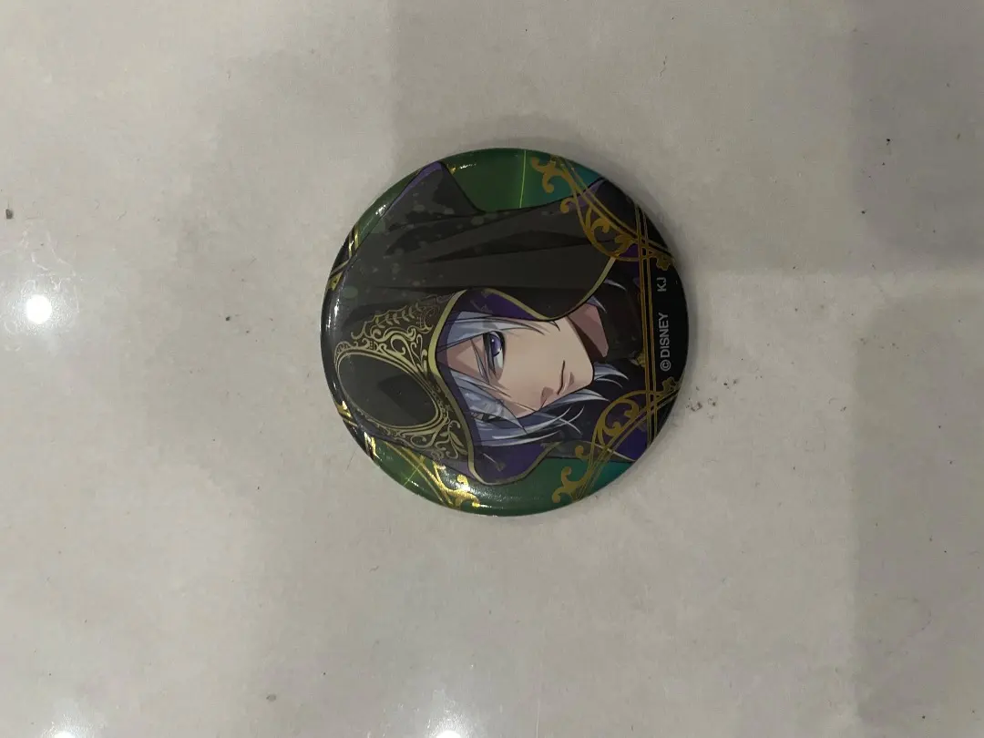 アニメキャラクター 缶バッジ