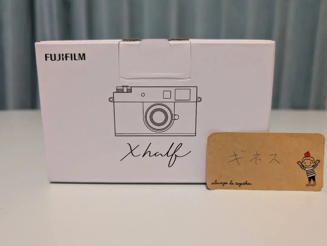 FUJIFILMコンパクトデジタルカメラX-HF1チャコールシルバー新品・未使用