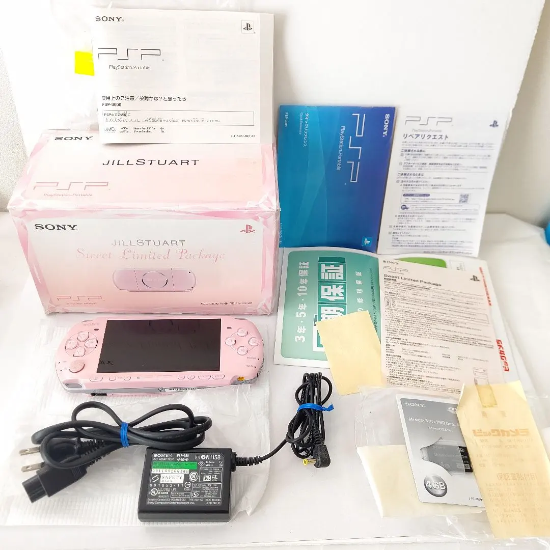美品　ソニー　プレイステーションポータブル　ジルスチュアート 限定モデル