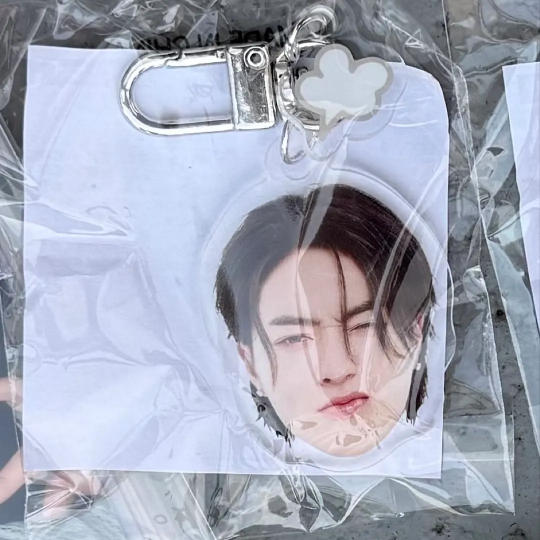 TREASURE 顔アクキー 喜怒哀楽 怒 ハルト