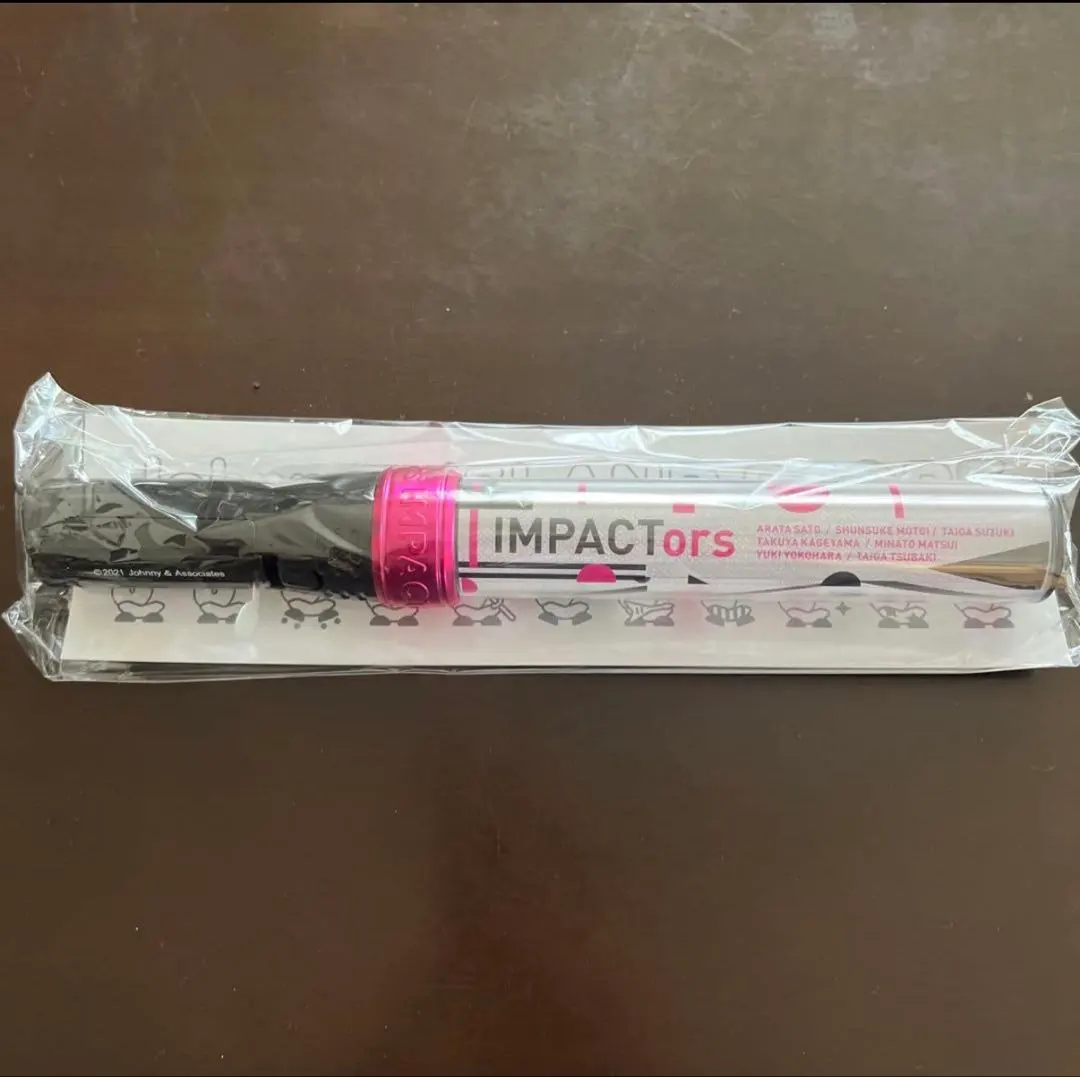 IMP.ペンライト 新品未開封