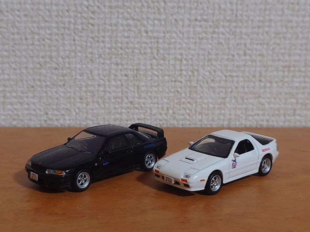 京商 1/64 頭文字D RX-7 FC GT-R R32 本体のみ