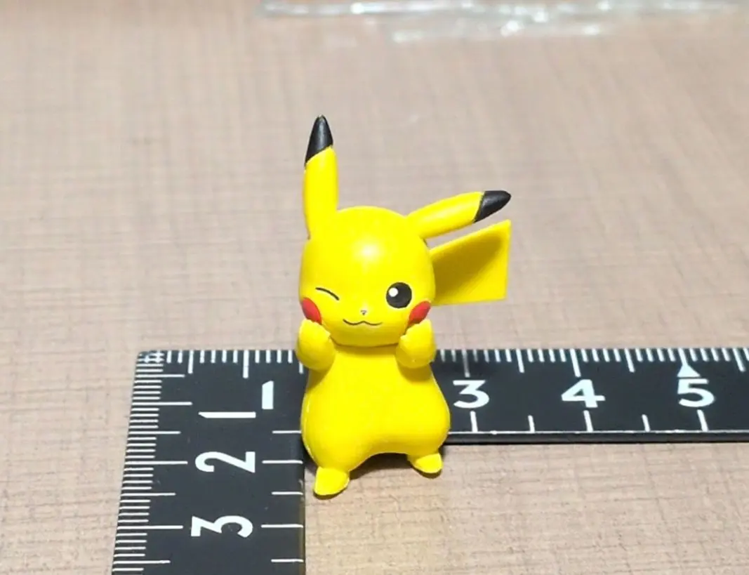 ポケモン　ミニフィギュア　ピカチュウ