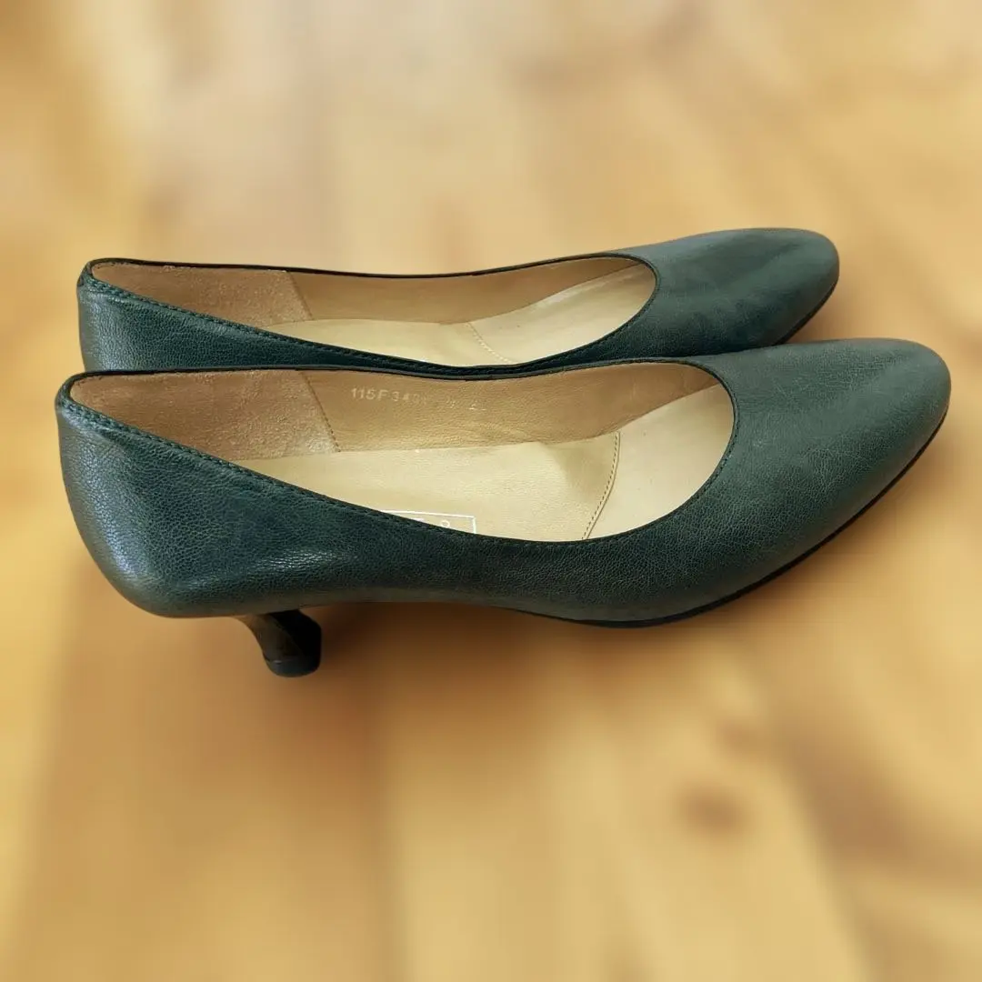 ヨシト　グリーン　パンプス