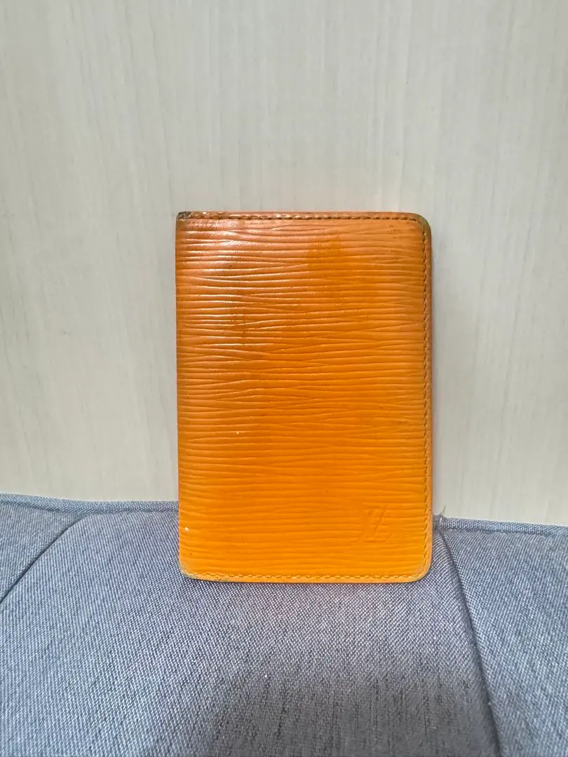 ヴィトン エピ オーガナイザー ドゥ ポッシュ カードケース 名刺入れ ビィトン