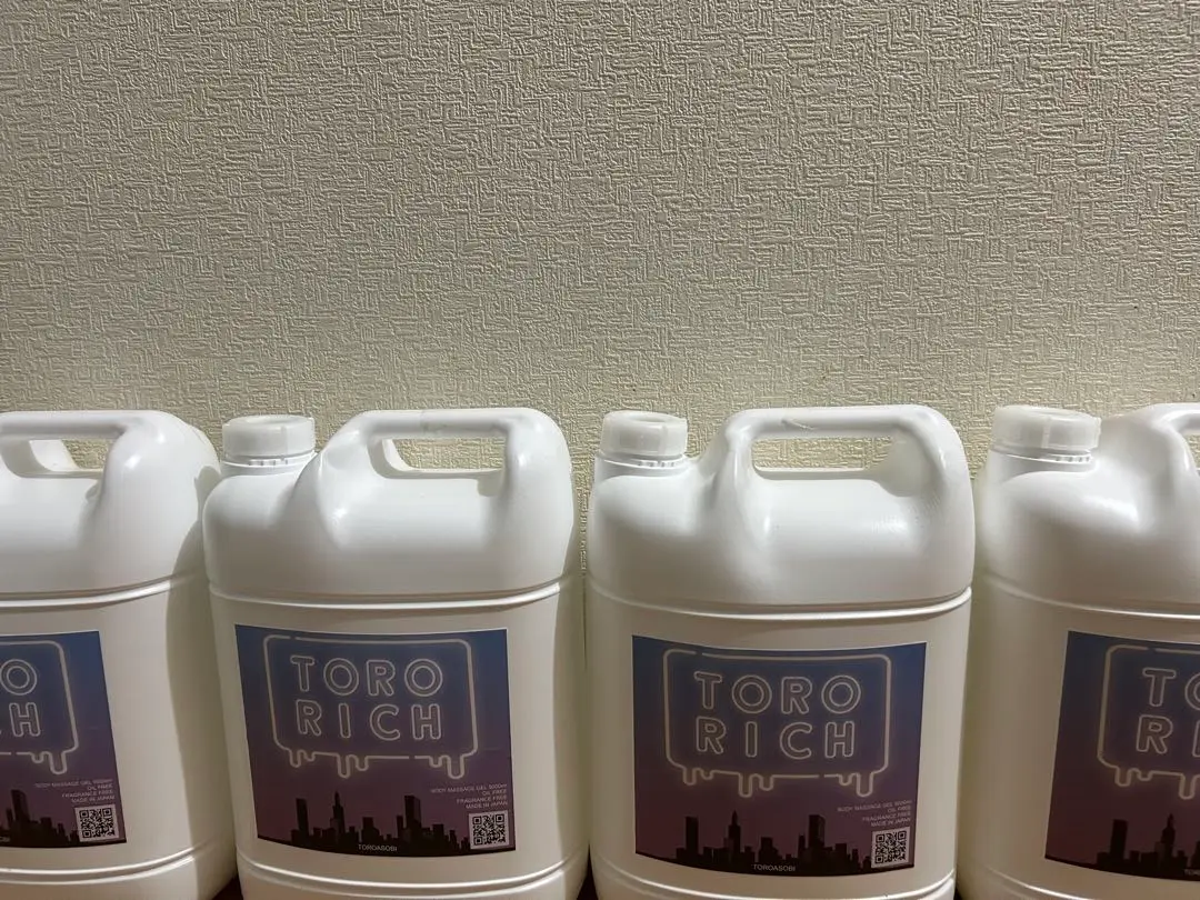 TORO RICH ボディオイル5L 4個セット　未使用