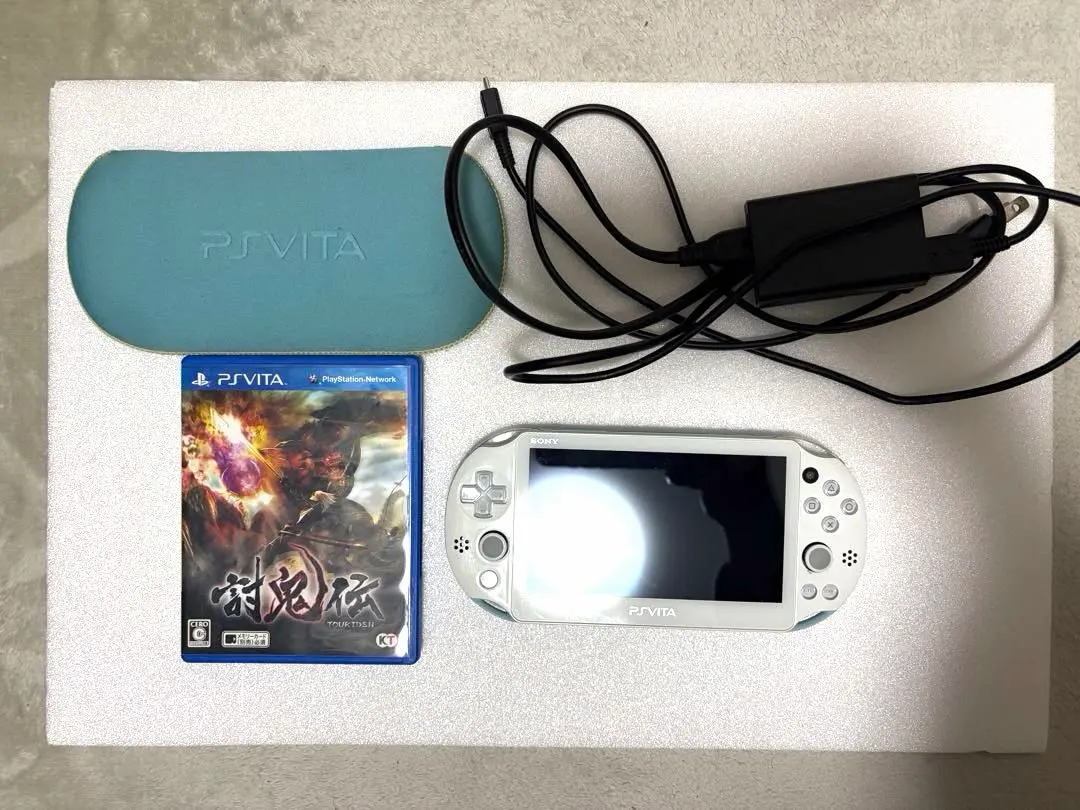 PSVita PCH-2000 美品・動作品