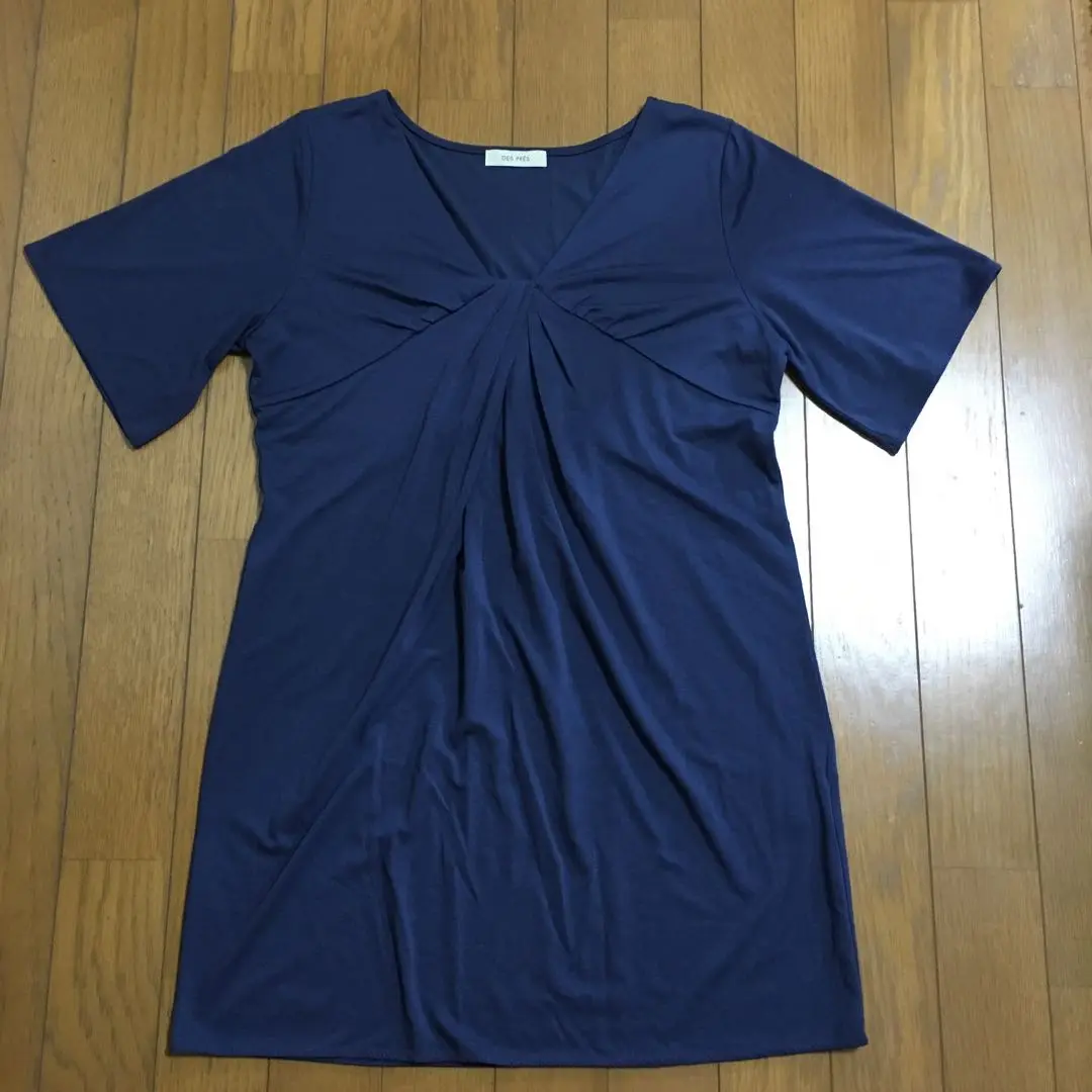 （未使用）TOMORROWLAND デ・プレ ロングフレアTシャツ　ネイビー
