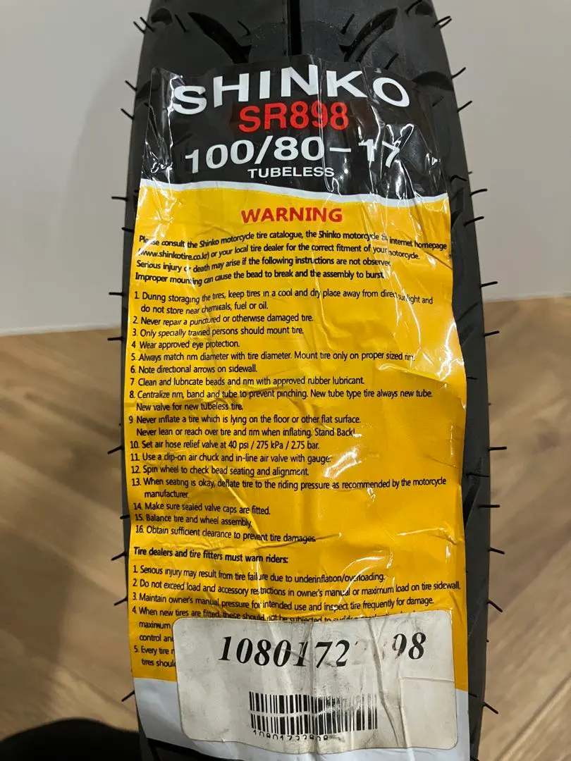 SHINKO シンコー　SR898 タイヤ
