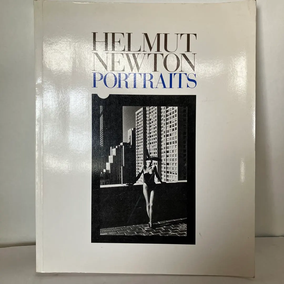 HELMUT NEWTON PORTRAITS