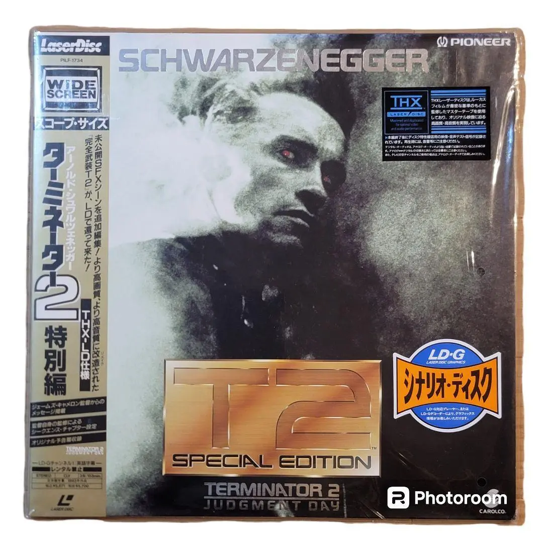 【美品】ターミネーター2特別編　アーノルドシュワルツェネッガー　レーザーディスク