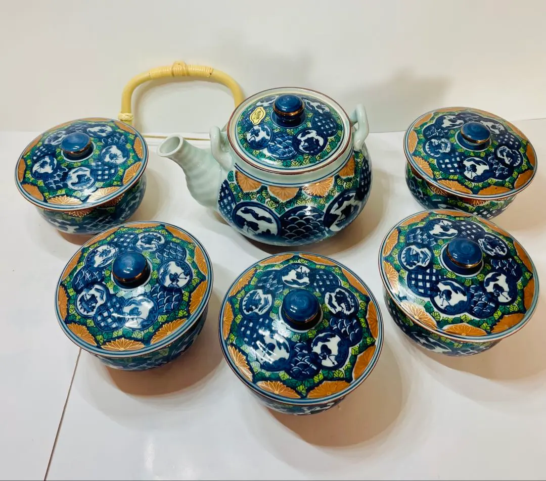 有田焼　仁右衛門作　蓋付き湯呑み5客　急須セット