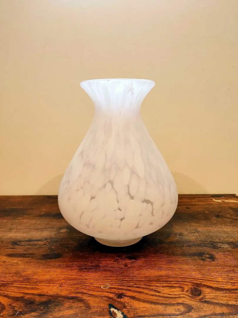 マーブル模様 ガラス花瓶 　フラワーベース　ピンク　乳白色