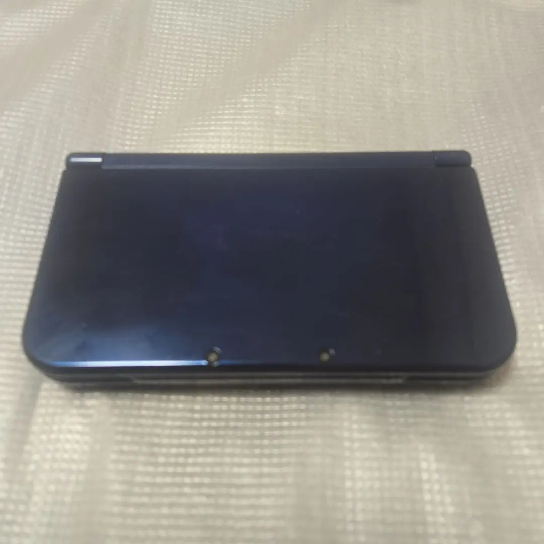 美品 Nintendo new 3ds LL メタリックブルー
