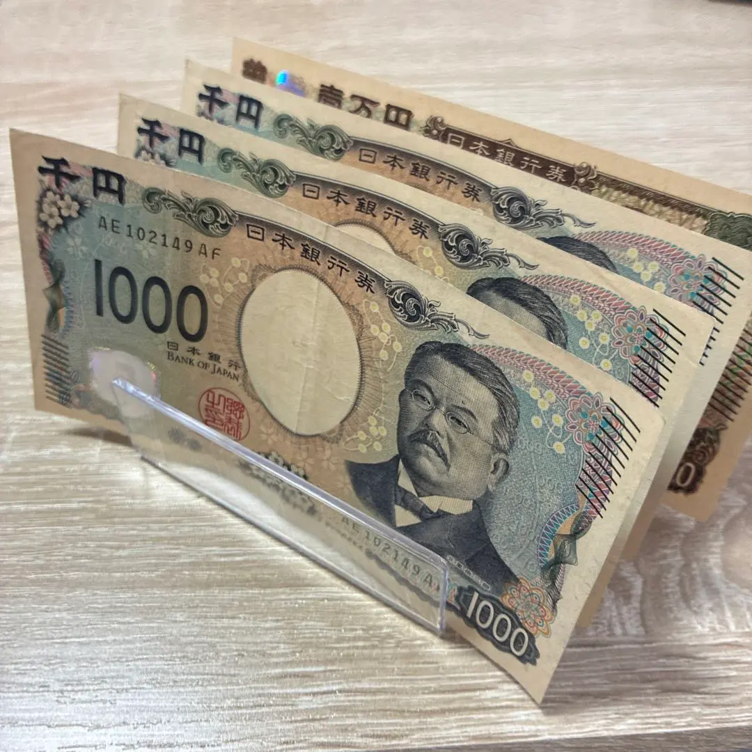 マネースタンド お札ホルダー クリア saving