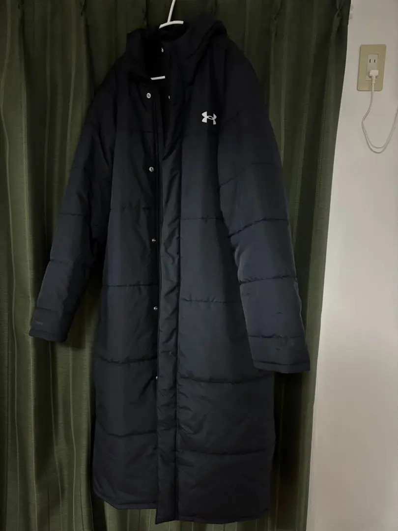 アンダーアーマー　ベンチコート