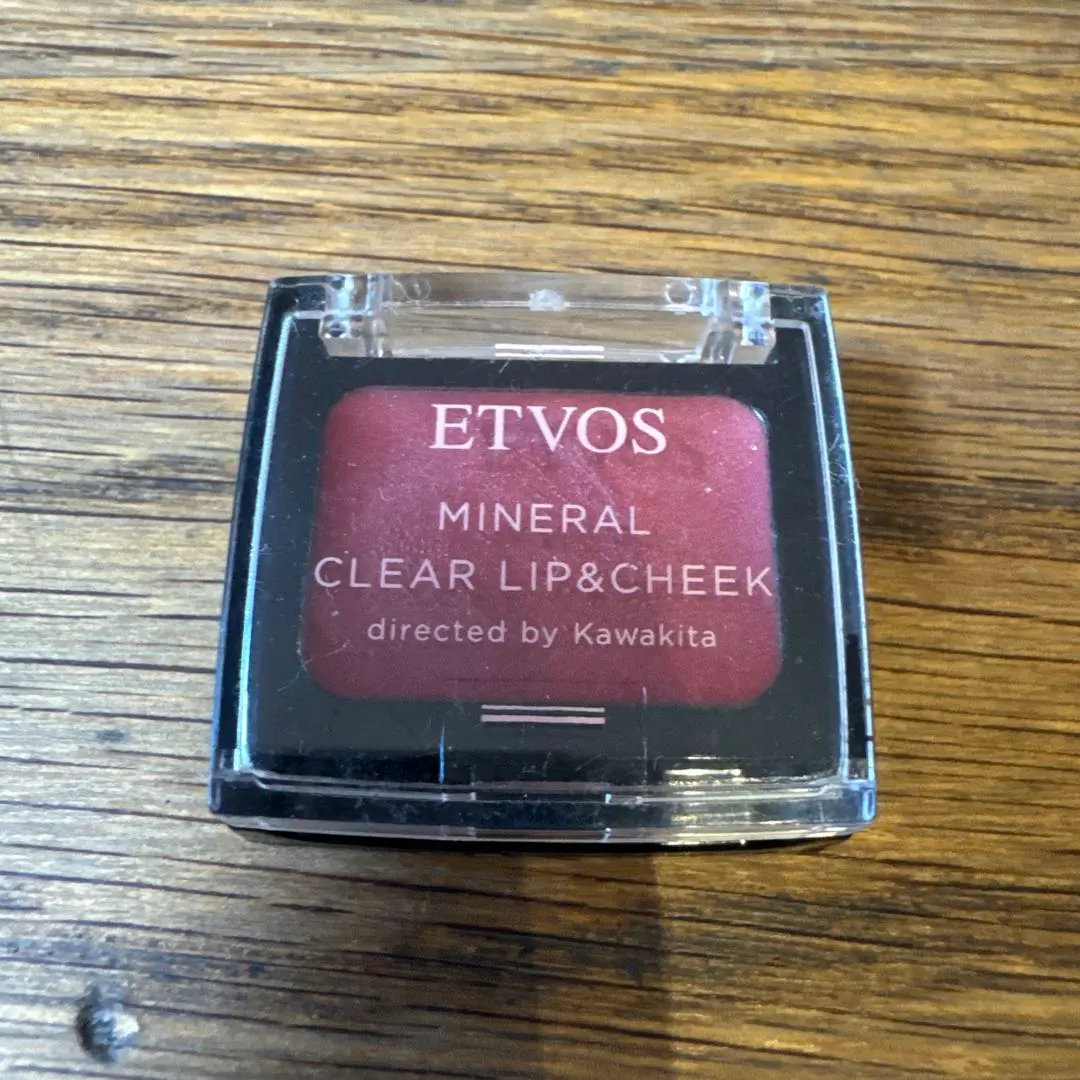 エトヴォス　ミネラルクリアリップ&チーク　プラムレッド　1g