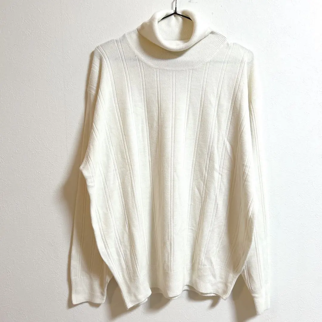 Weekend Swinger タートルネックニットセーター　長袖　白　ホワイト