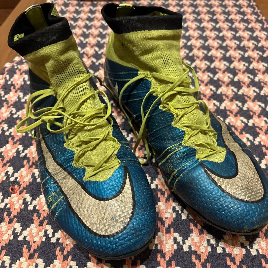 Nike Mercurial サッカーシューズ