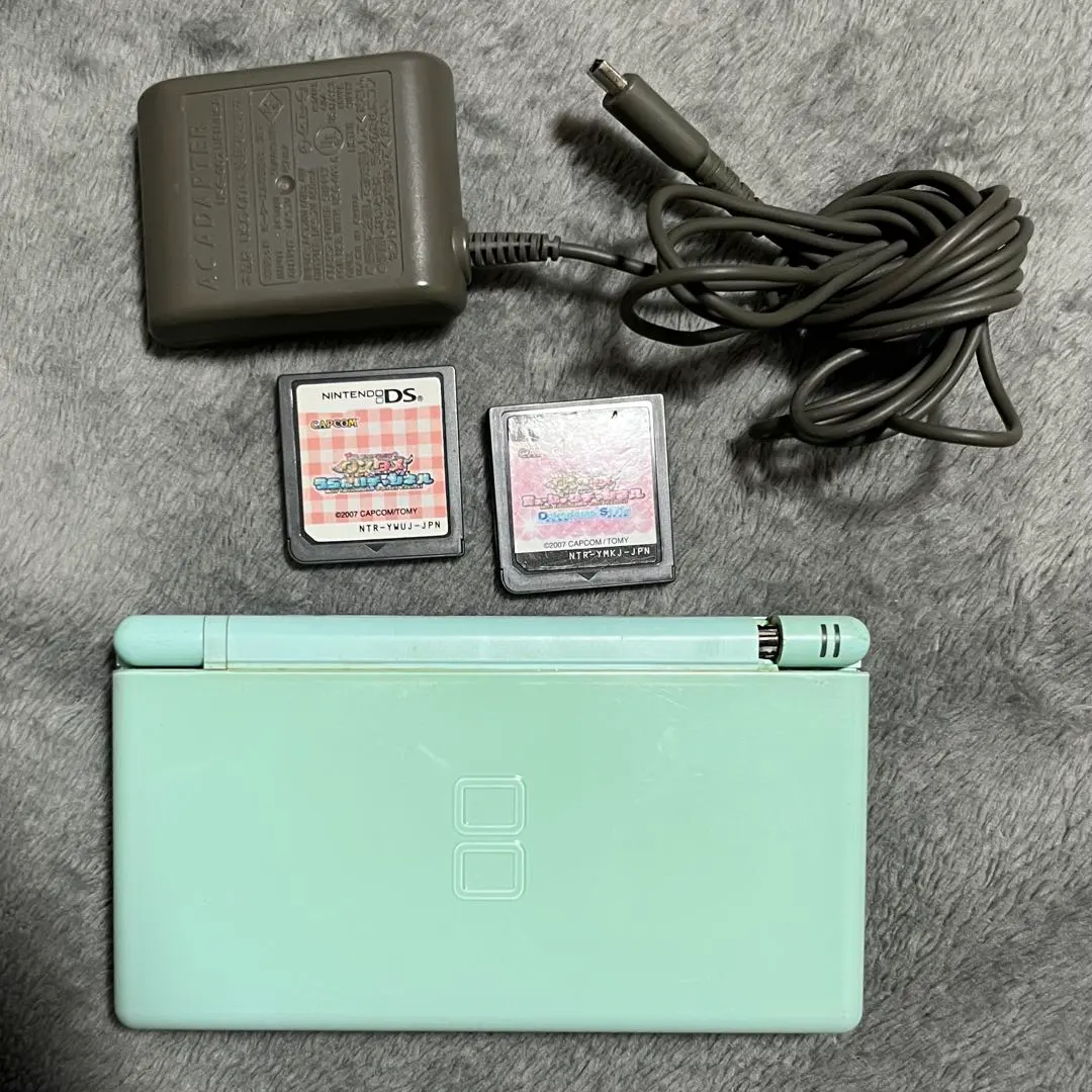 ニンテンドーDS Lite 本体とワンタメゲームソフト2本