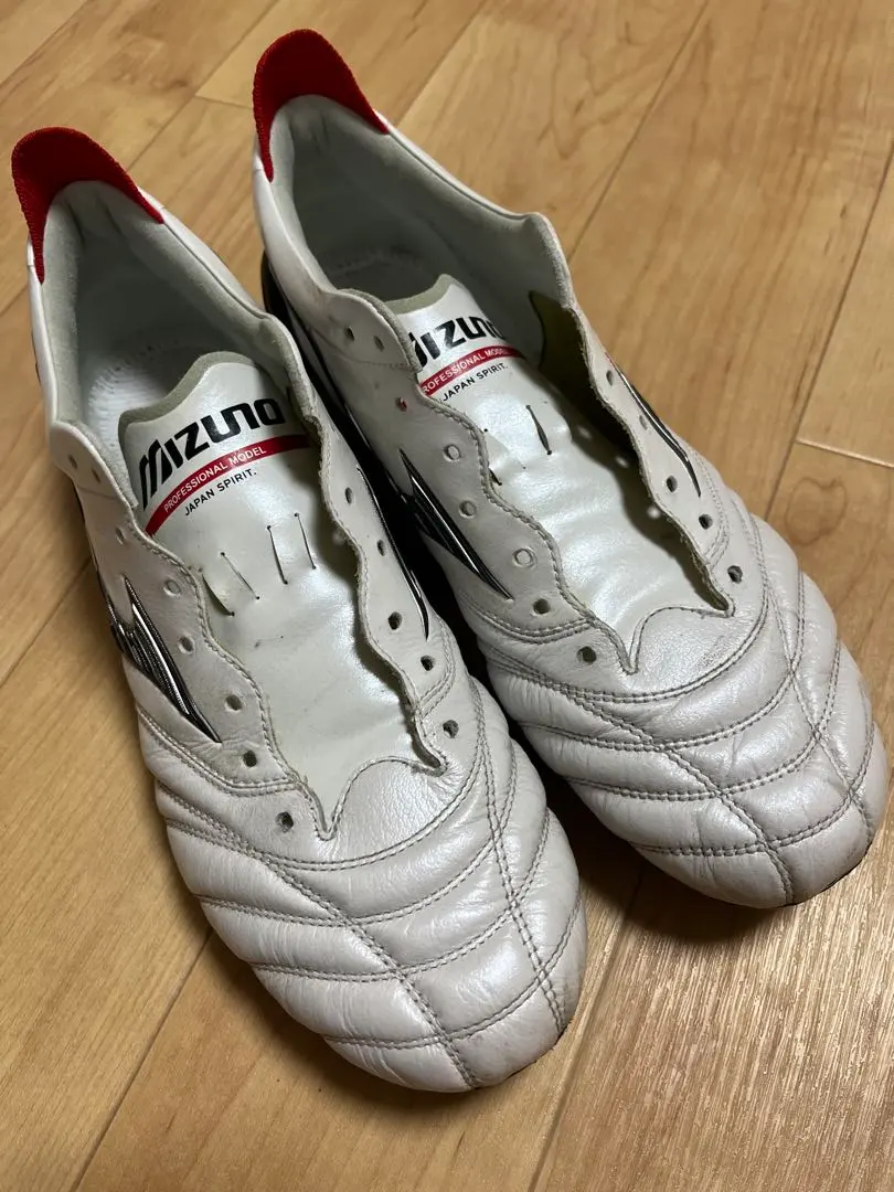 Mizuno Morelia NEO サッカーシューズ
