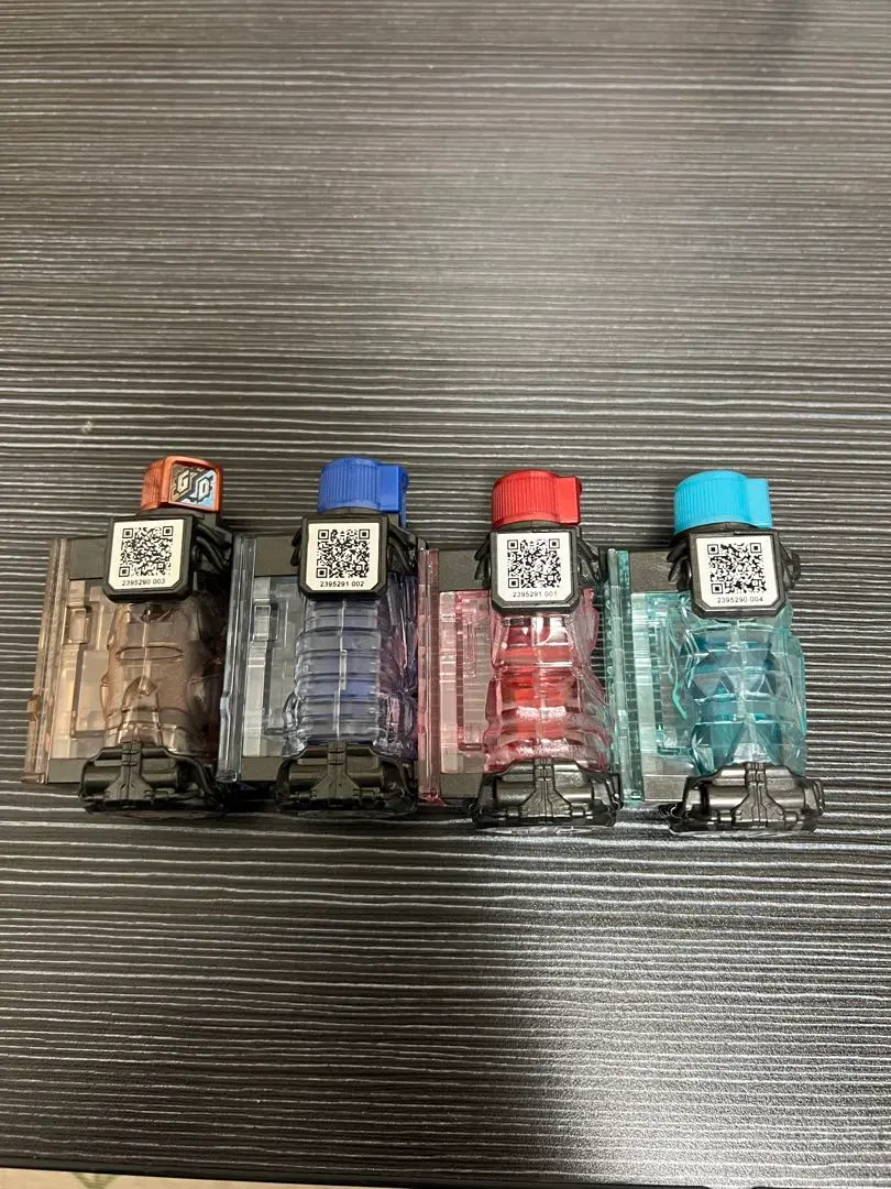 仮面ライダー ビルド　フルボトル 4個セット
