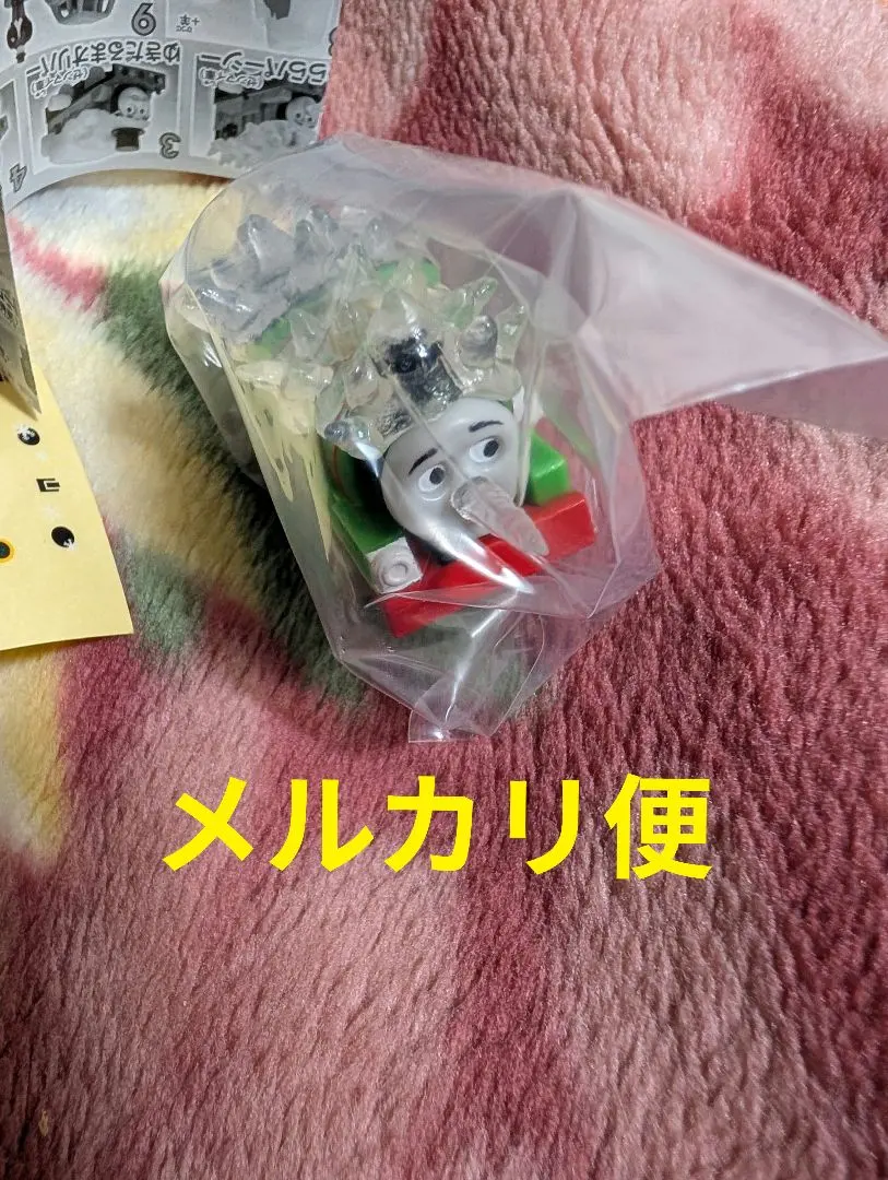 カプセルプラレール　雪の中でおおはしゃぎ　つららパーシー