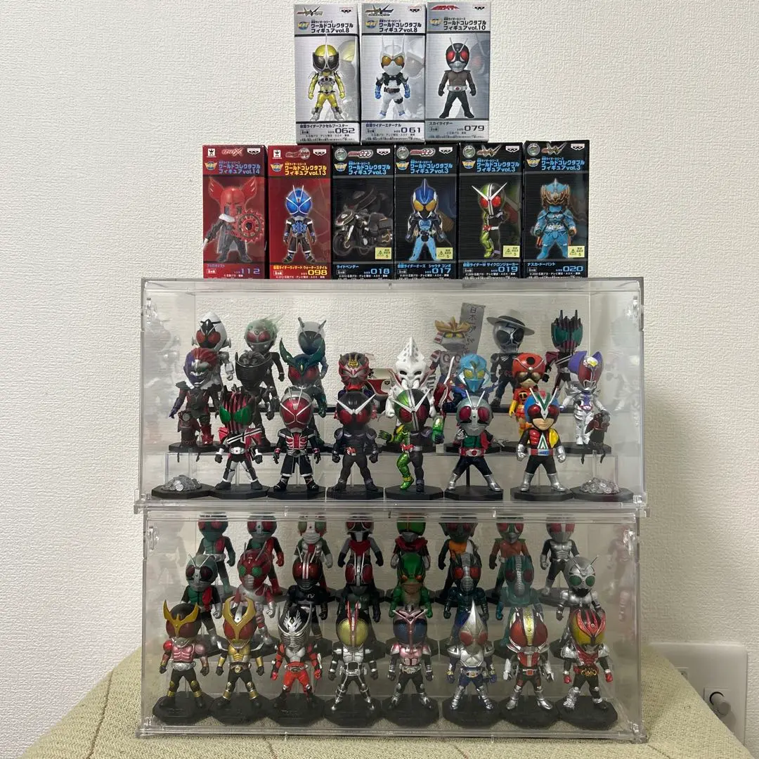 仮面ライダーシリーズ　ワールドコレクタブルフィギュア　56体セット