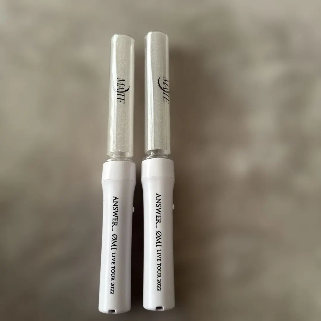 ペンライト　ØMI LIVE TOUR 2022 ＂ANSWER＂