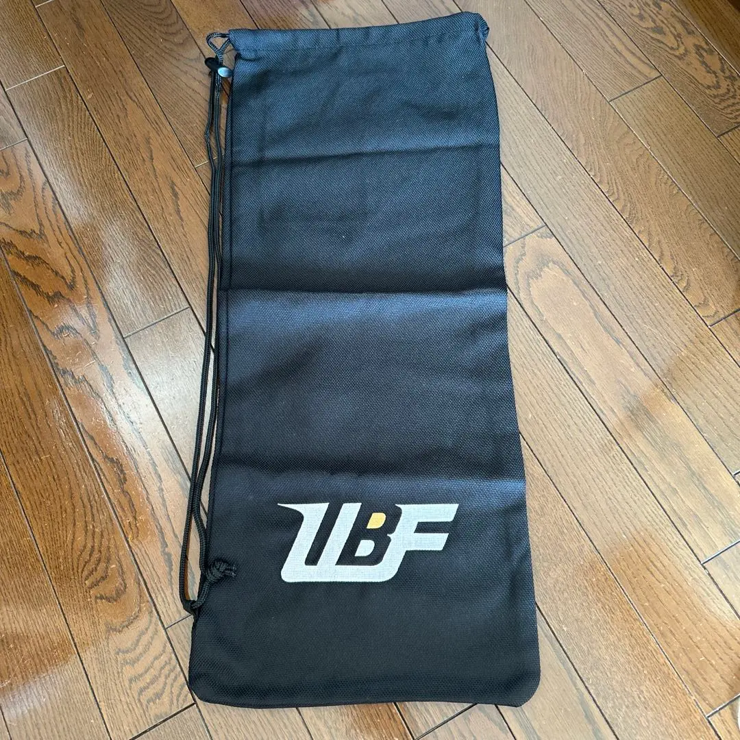 UBF メッシュスポーツバッグ 黒（バドミントンラケット入れ）