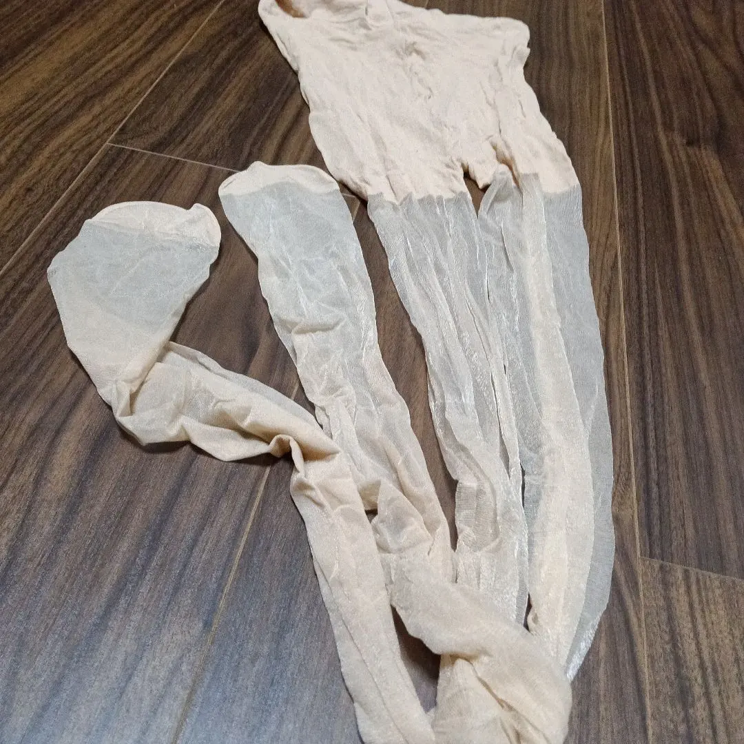 ベージュ ストッキング