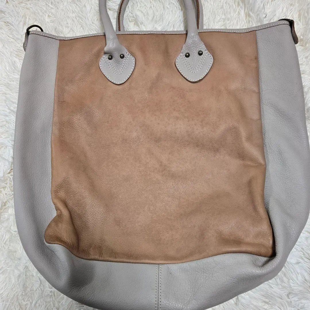 グレー　ブラウン　シボ革　トートバッグ　キャリー　大容量　レザー
