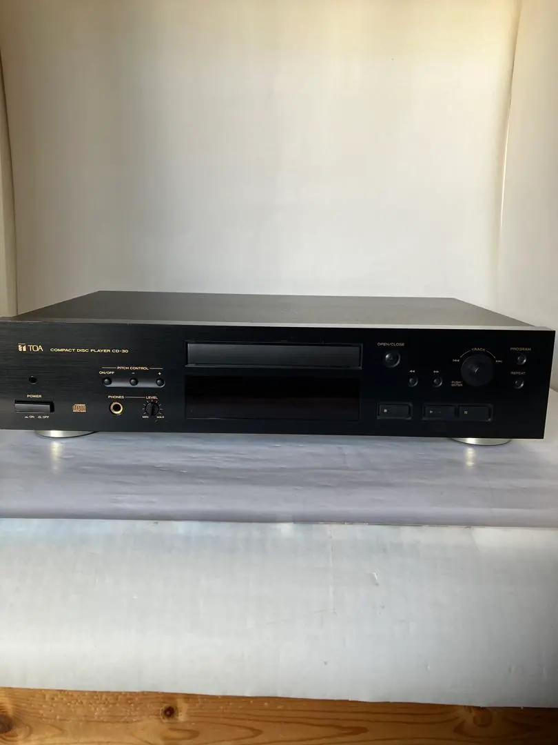 TOA コンパクトディスクプレーヤー CD-30
