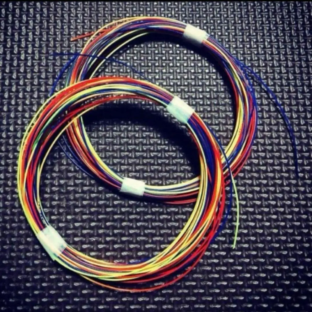 バドミントンのガット(2本分,0.63mm)