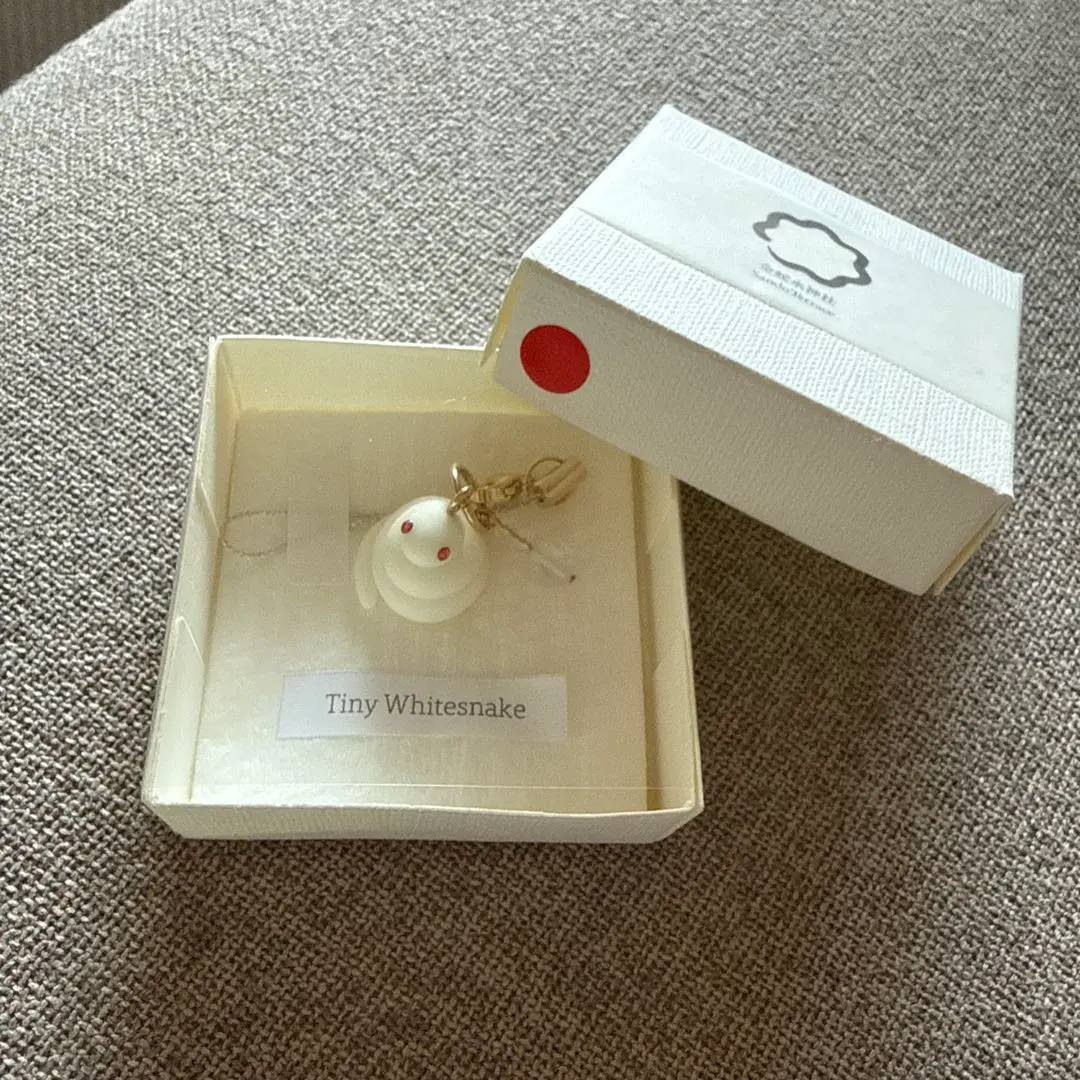 白蛇 金蛇水神社 タイニーホワイトスネーク ゴールド レッド 赤 金運 縁起物