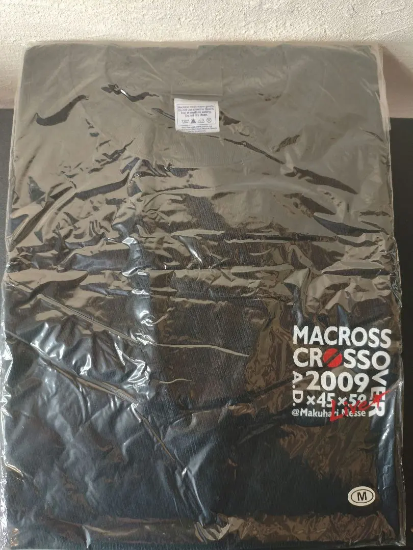 【新品】Mサイズ マクロス クロスオーバーライブ Tシャツ