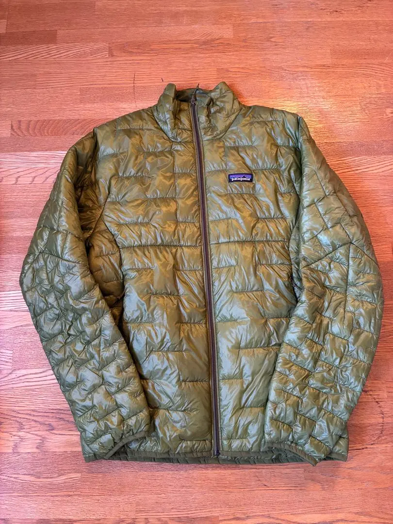 Patagonia ダウンジャケット オリーブ　美品