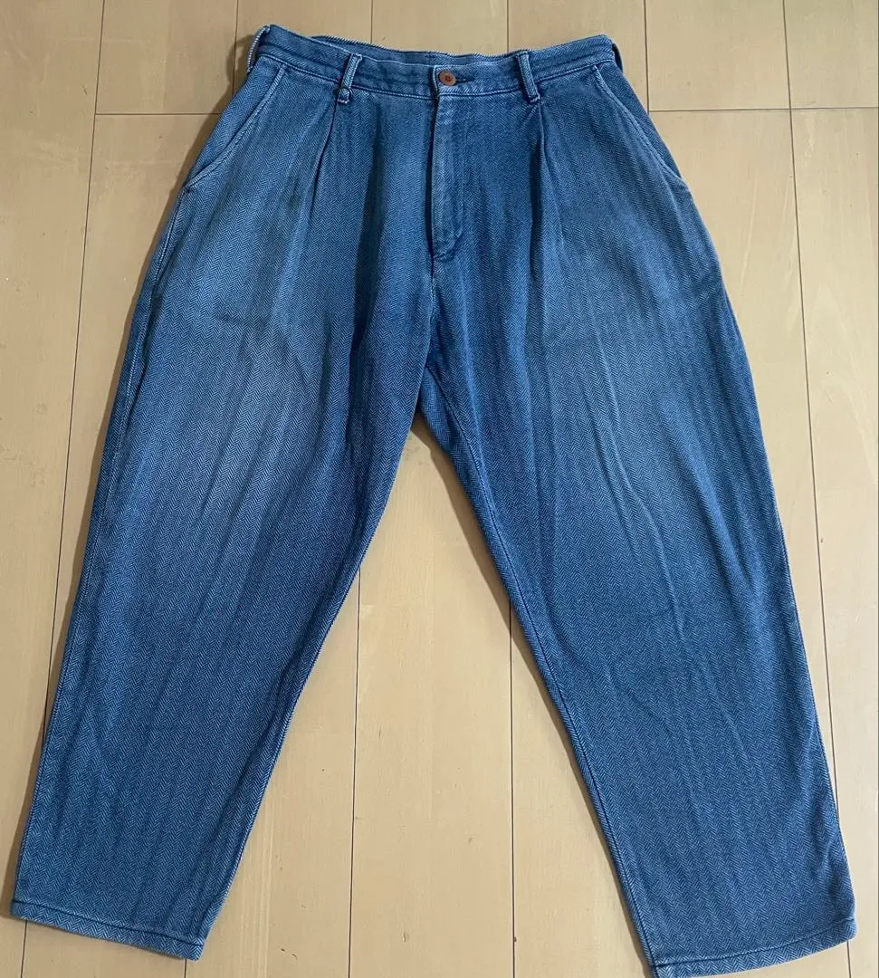 桃太郎ジーンズ　ヘリンボーン フェード テーパードパンツ