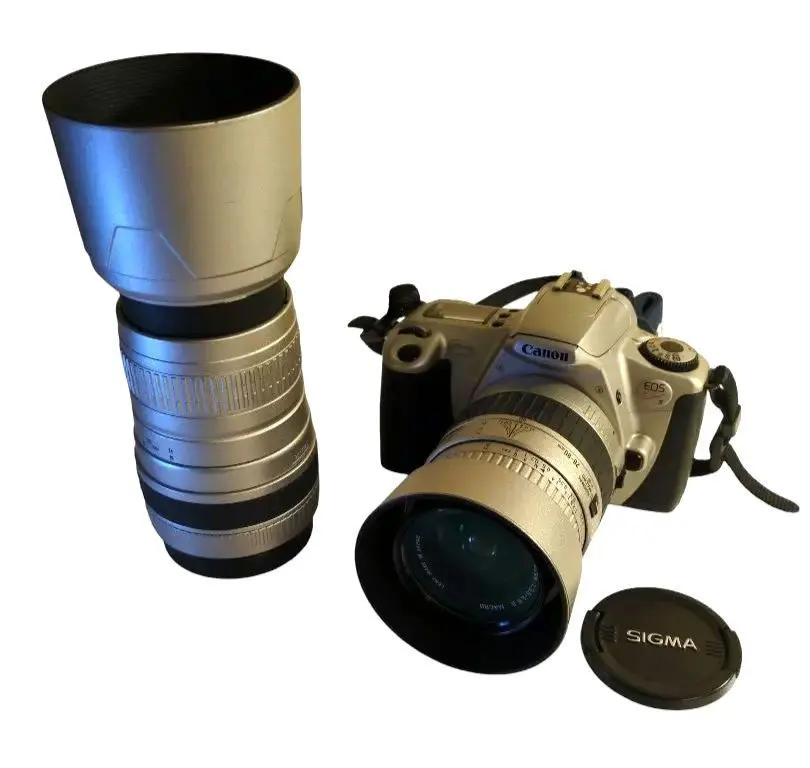 Canon EOS Kiss3◆ 一眼レフ◆初心者◆レンズ2本◆エモい写真