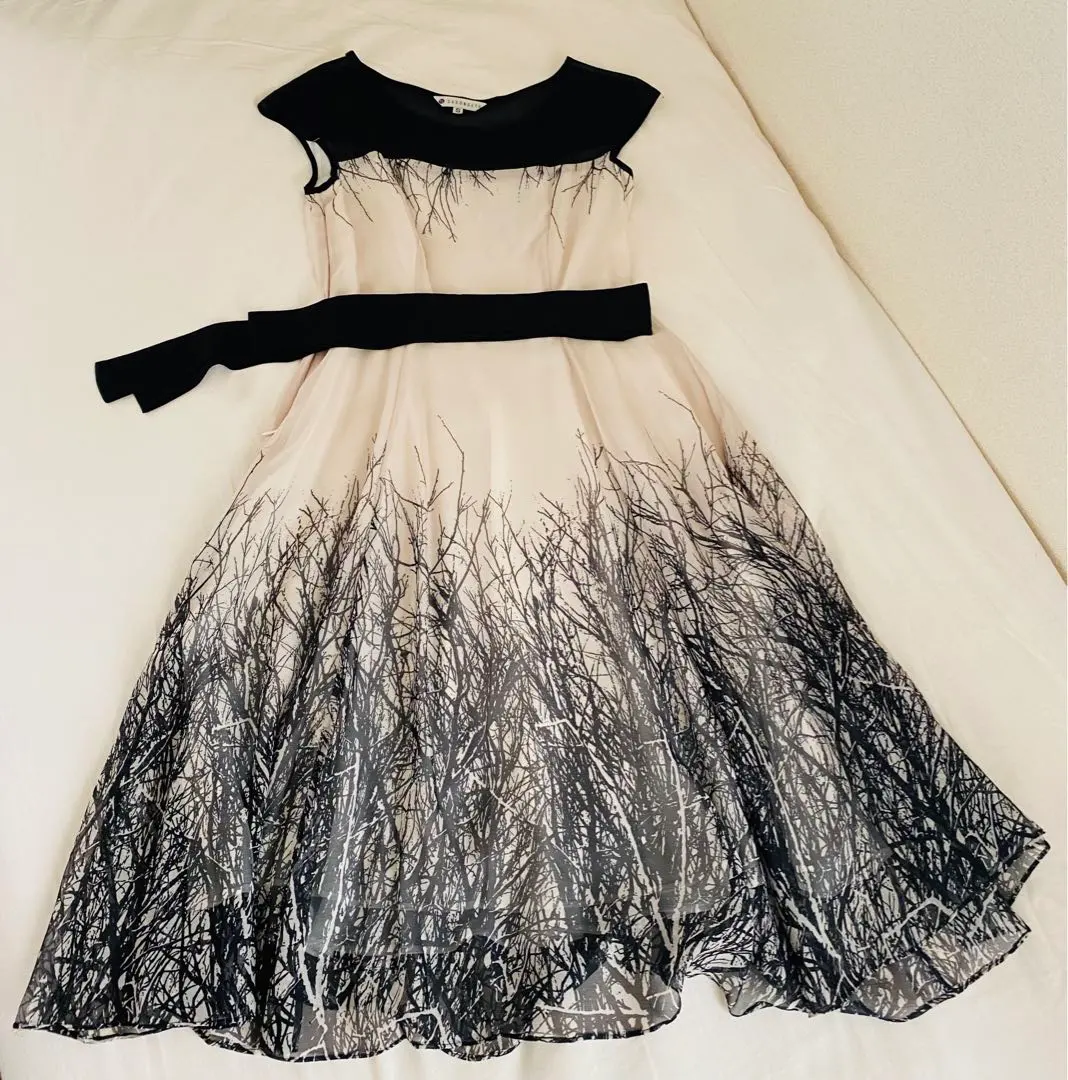 ワンピース プリントドレス Sサイズ