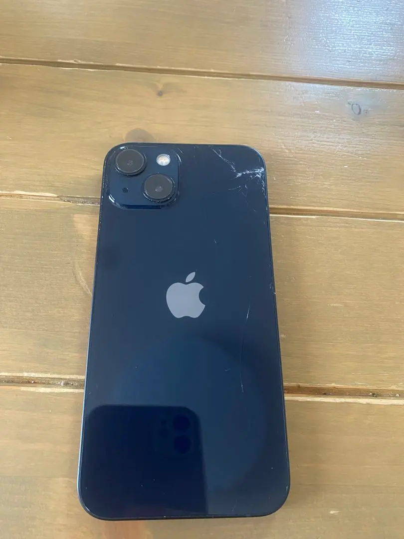 Apple iPhone 13 ブラック アクティベーションロック解除済み