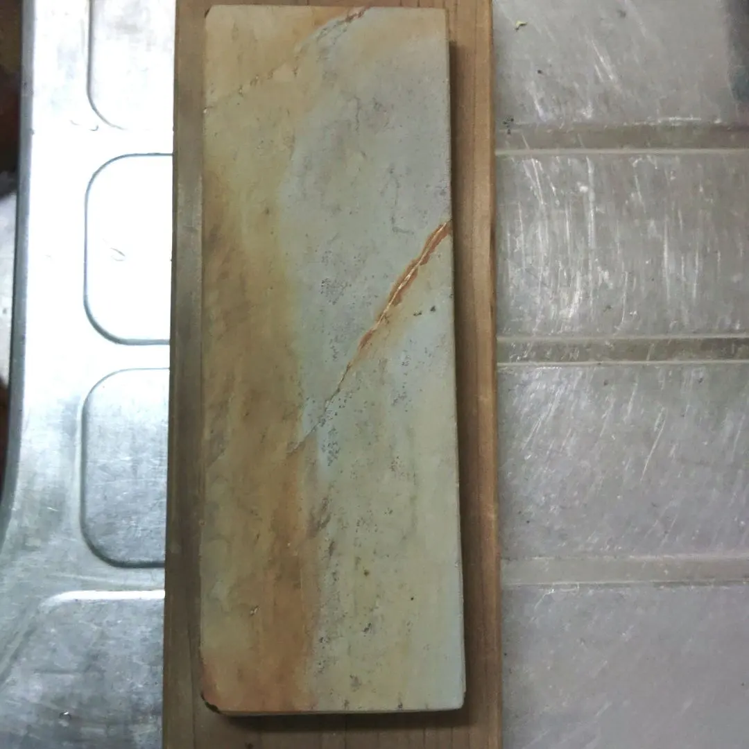 京都天然砥石　薄曇り仕上がり