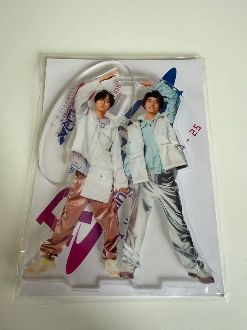 King & Prince ペンスタンド リエラ