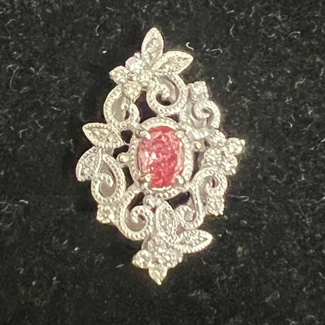 Pt900 トップ　ラボグロウンダイヤモンド　ピンク　0.371ct