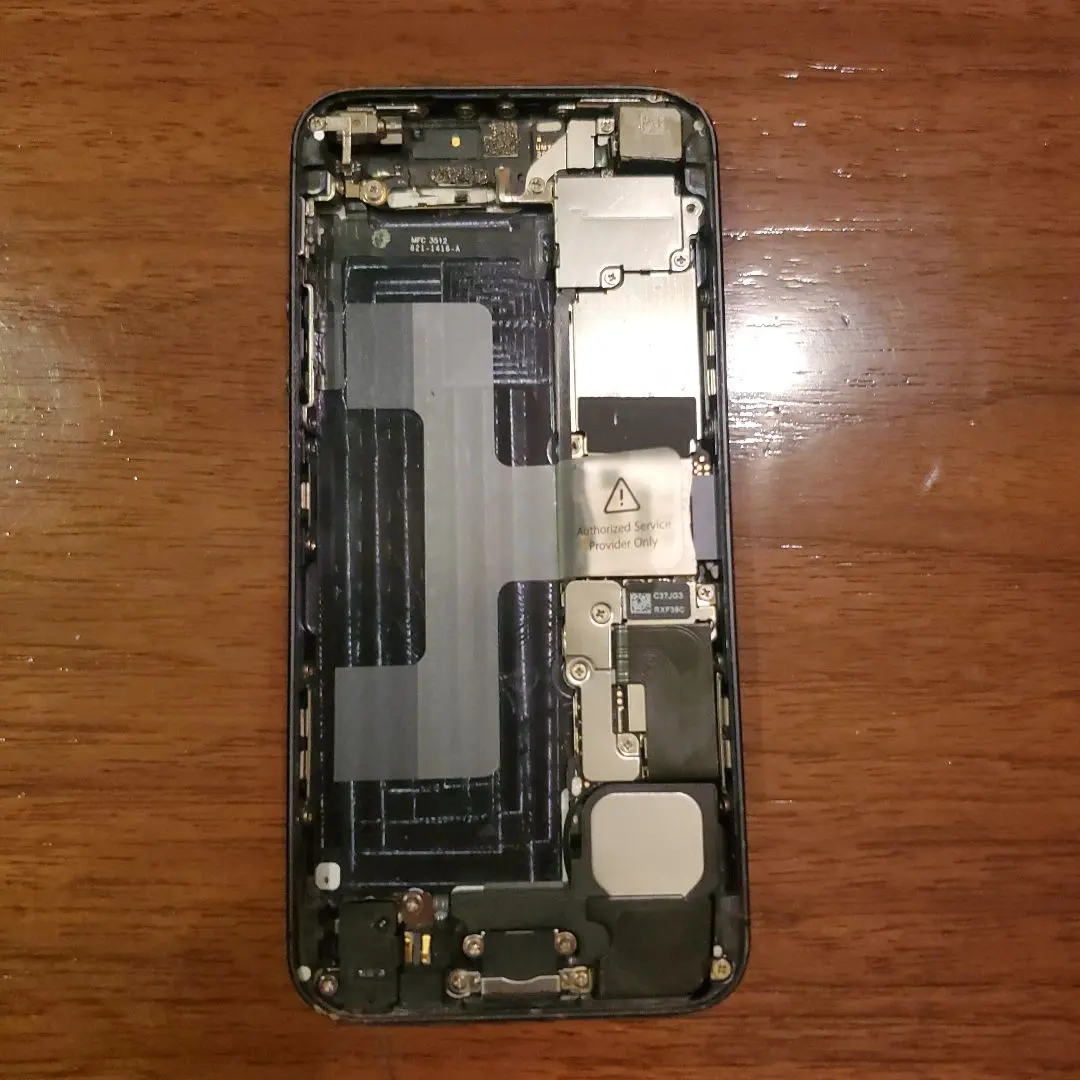 Apple iPhone 5　A1429 本体　"ガチ"ジャンク品