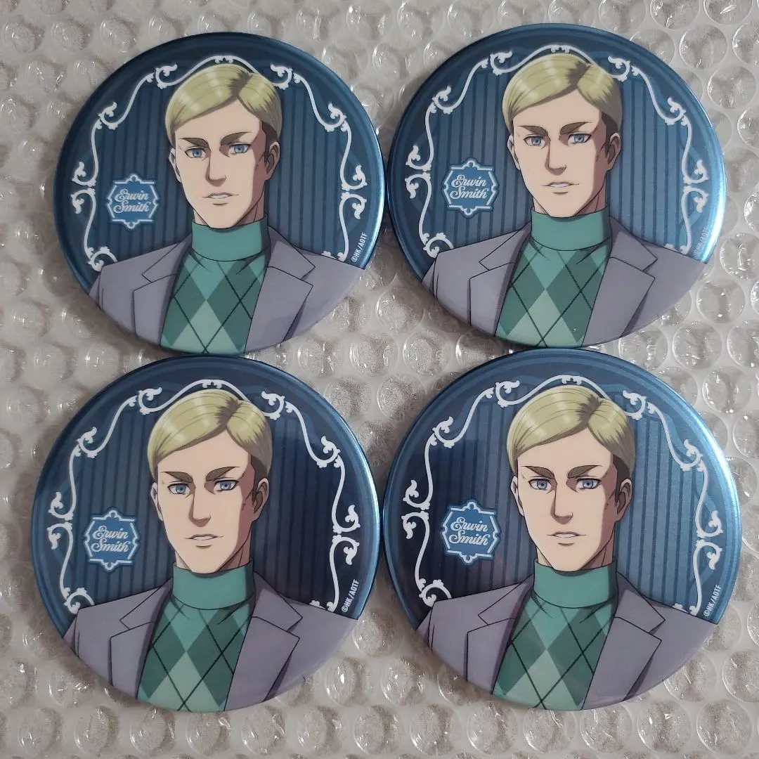 進撃の巨人　イケプリ　レストラン　メタル缶バッジ　エルヴィン　4つ