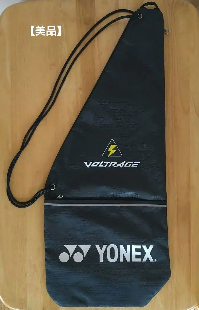【未使用】YONEX VOLTRAGE ブラックラケットバッグ